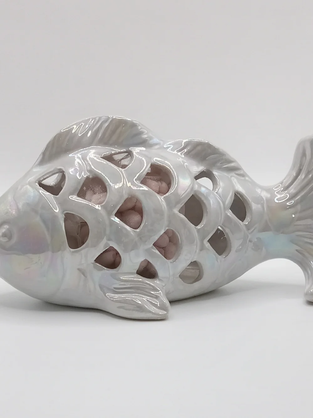 Ceramic Glossy Iridescent Potpourri Satchet Fish Décor